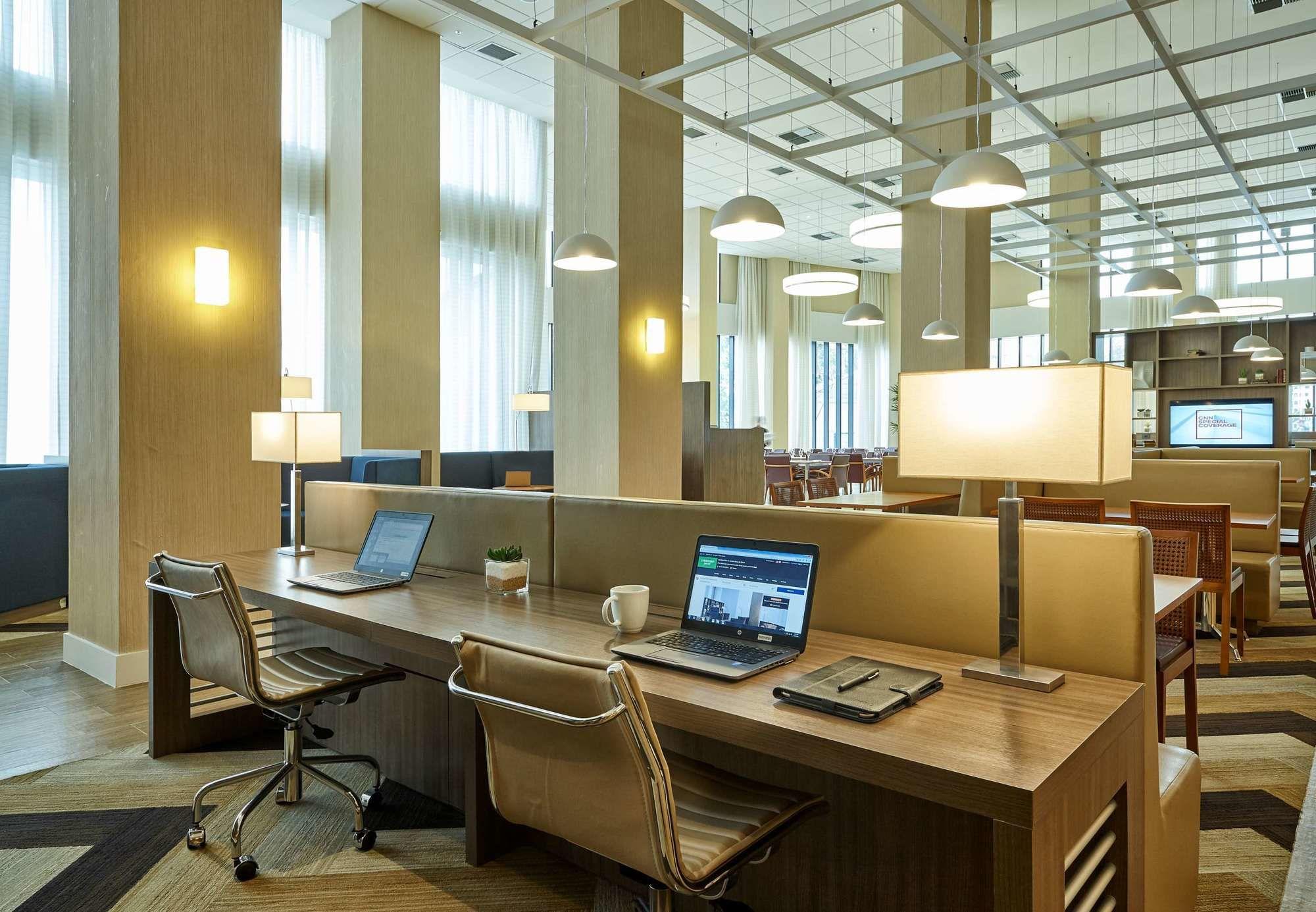 Courtyard By Marriott Barra Da Tijuca 4*